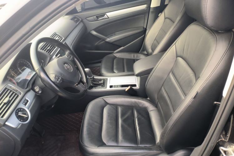 Used Volkswagen Passat 2015 1.8TSI DSG Prestige Edition Left Front Seat