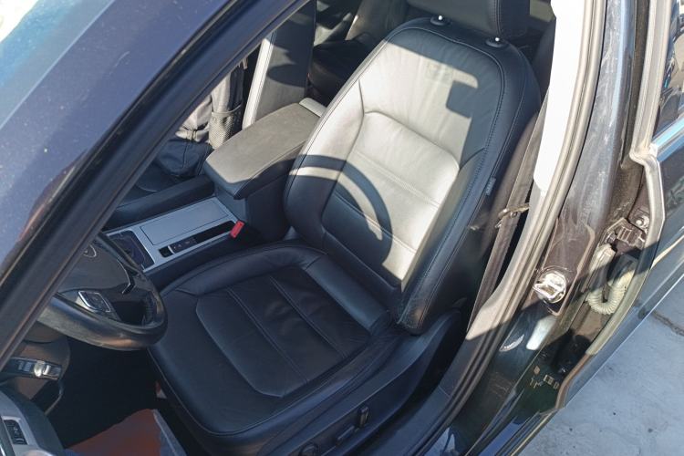Used Volkswagen Passat 2015 1.8TSI DSG Prestige Edition Left Front Seat