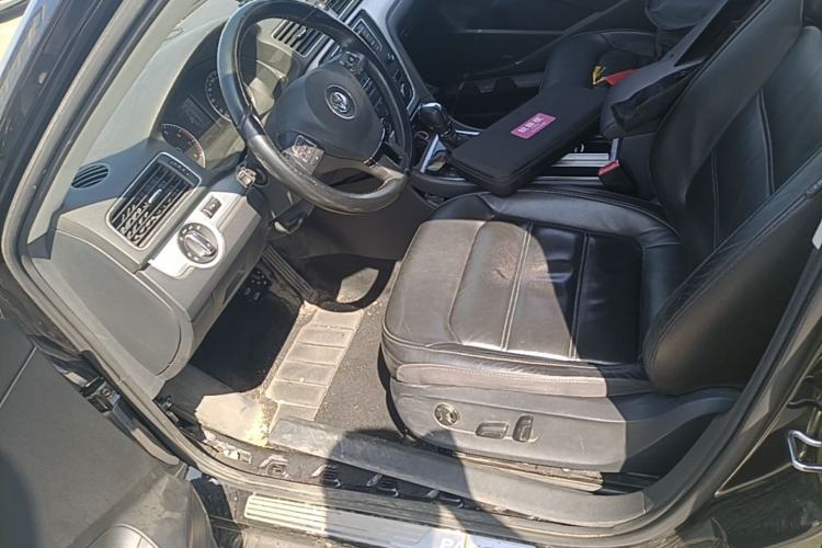 Used Volkswagen Passat 2015 1.8TSI DSG Prestige Edition Left Front Seat