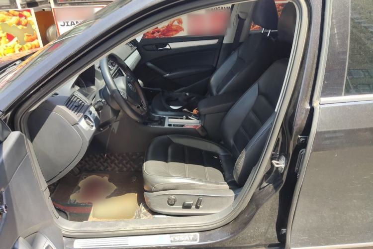Used Volkswagen Passat 2015 1.8TSI DSG Prestige Edition Left Front Seat