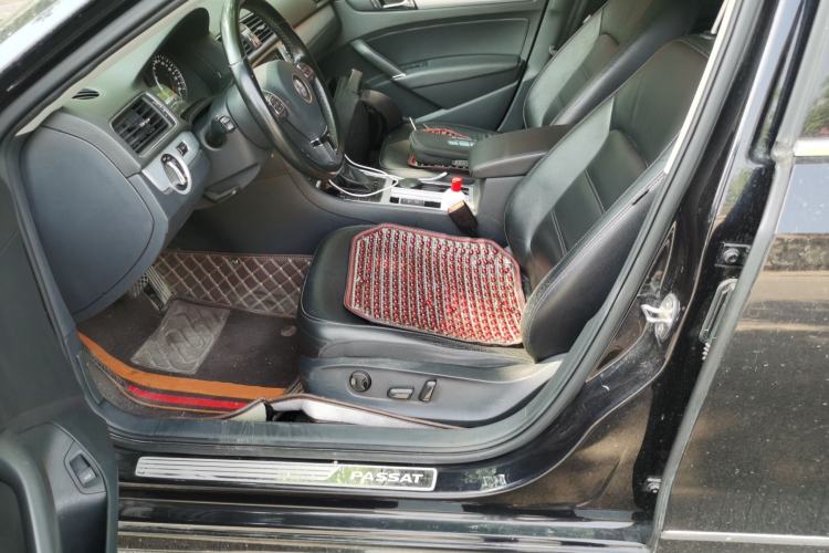Used Volkswagen Passat 2015 1.8TSI DSG Prestige Edition Left Front Seat