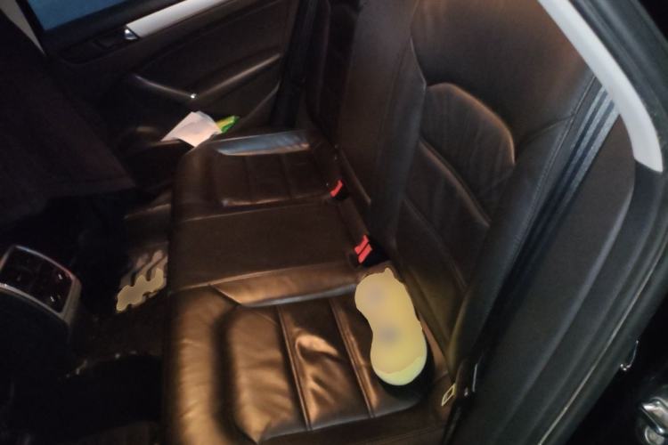 Used Volkswagen Passat 2015 1.8TSI DSG Prestige Edition Left Rear Seat