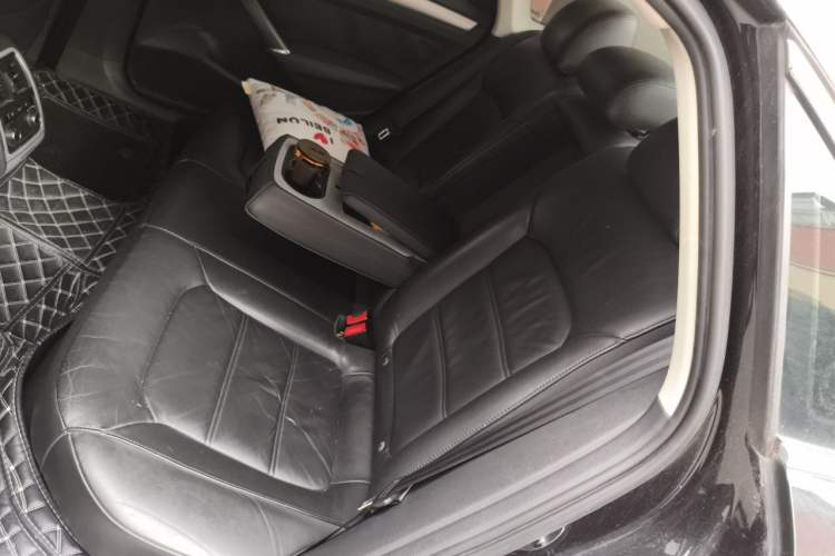 Used Volkswagen Passat 2015 1.8TSI DSG Prestige Edition Left Rear Seat