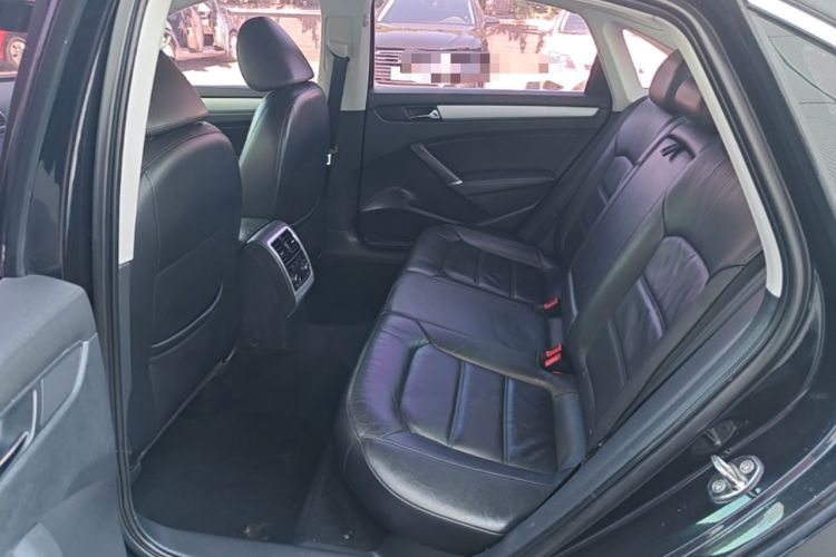Used Volkswagen Passat 2015 1.8TSI DSG Prestige Edition Left Rear Seat