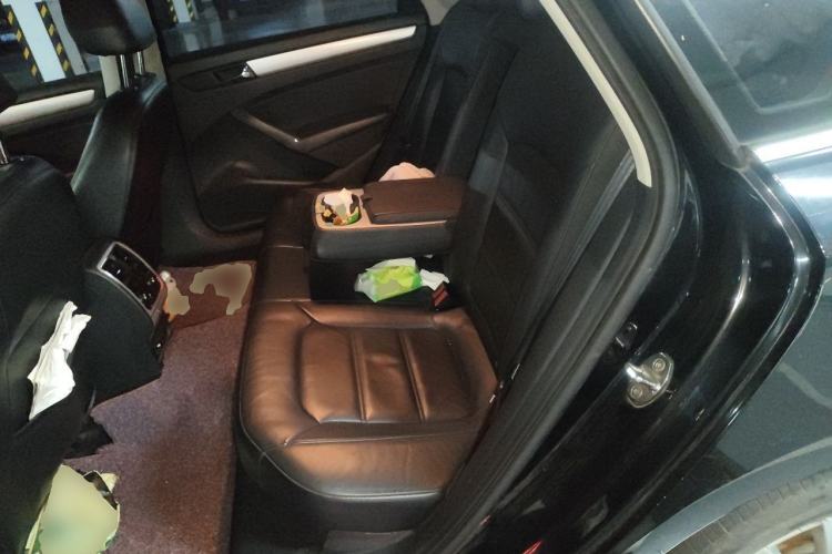 Used Volkswagen Passat 2015 1.8TSI DSG Prestige Edition Left Rear Seat