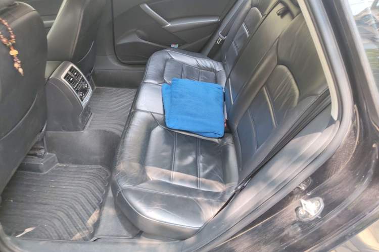 Used Volkswagen Passat 2015 1.8TSI DSG Prestige Edition Left Rear Seat