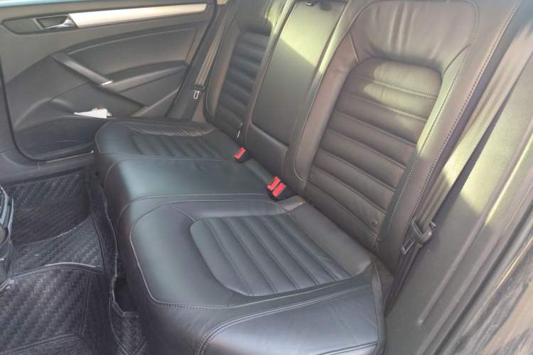 Used Volkswagen Passat 2015 2.0 TSI DSG Prestige Edition Left Rear Seat