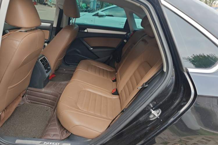 Used Volkswagen Passat 2015 2.0 TSI DSG Prestige Edition Left Rear Seat