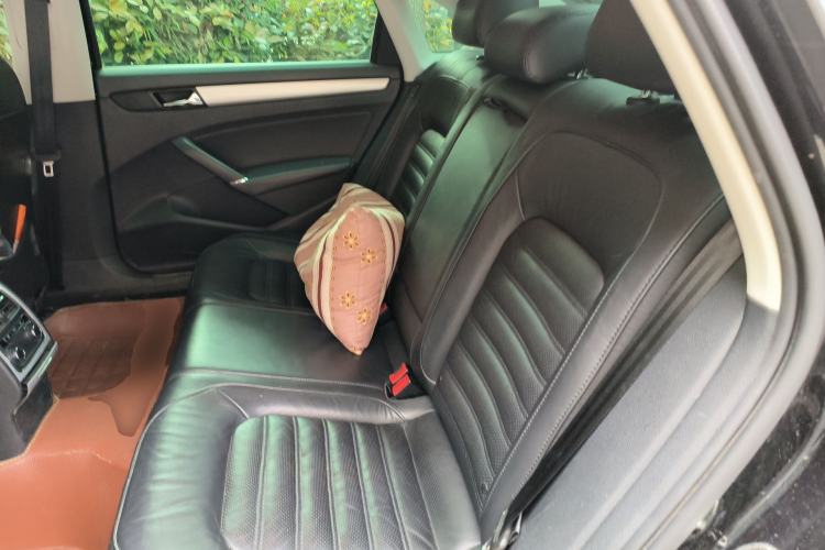 Used Volkswagen Passat 2015 2.0 TSI DSG Prestige Edition Left Rear Seat