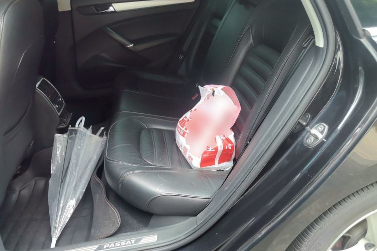 Used Volkswagen Passat 2015 1.8TSI DSG Prestige Edition Left Rear Seat
