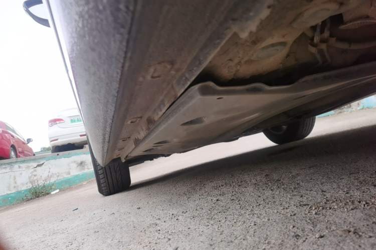 Used Volkswagen Passat 2015 1.8TSI DSG Prestige Edition Left Side Sill