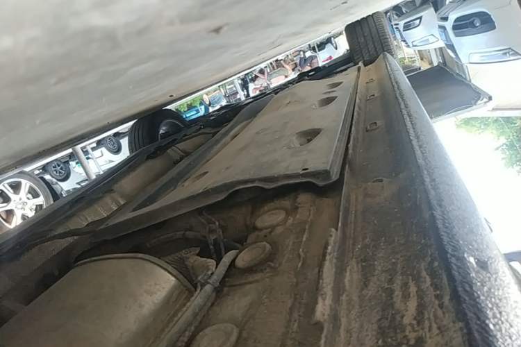 Used Volkswagen Passat 2015 1.8TSI DSG Prestige Edition Left Side Sill