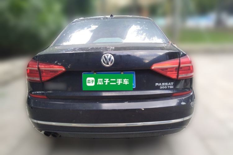 Used Volkswagen Passat 2015 1.8TSI DSG Luxury Edition Rear