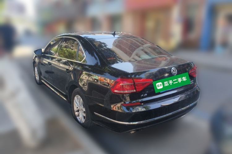 Used Volkswagen Passat 2015 1.8TSI DSG Luxury Edition Rear Left 45 Deg