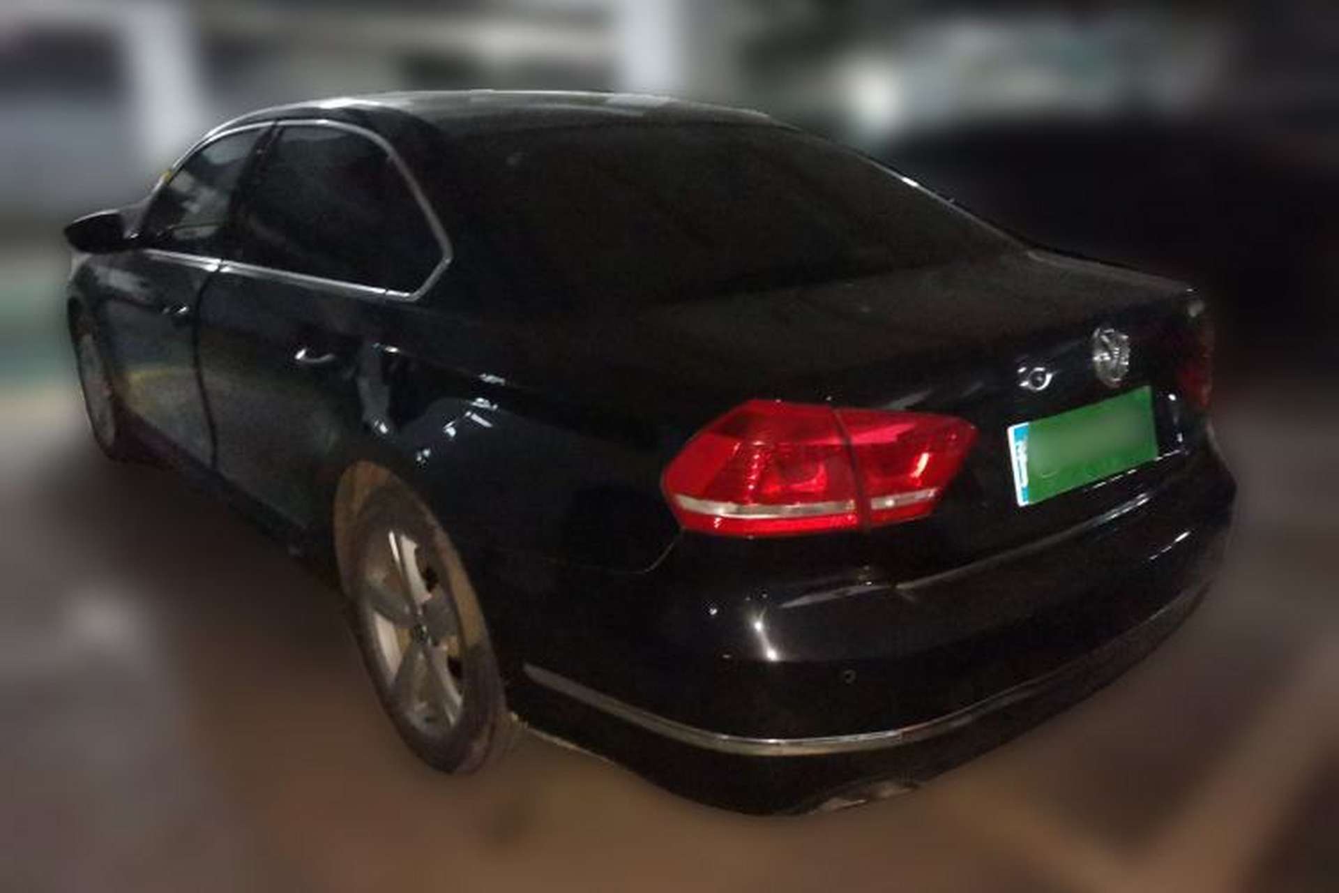 Used Volkswagen Passat 2015 1.8TSI DSG Prestige Edition Rear Left 45 Deg