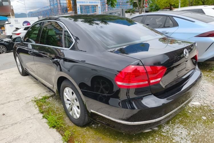 Used Volkswagen Passat 2015 1.8TSI DSG Prestige Edition Rear Left 45 Deg