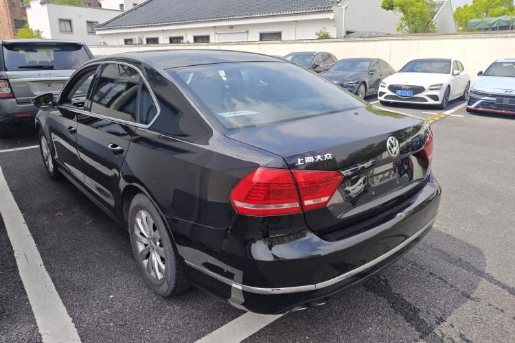 Used Volkswagen Passat 2015 1.8TSI DSG Prestige Edition Rear Left 45 Deg