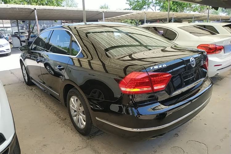 Used Volkswagen Passat 2015 1.8TSI DSG Prestige Edition Rear Left 45 Deg