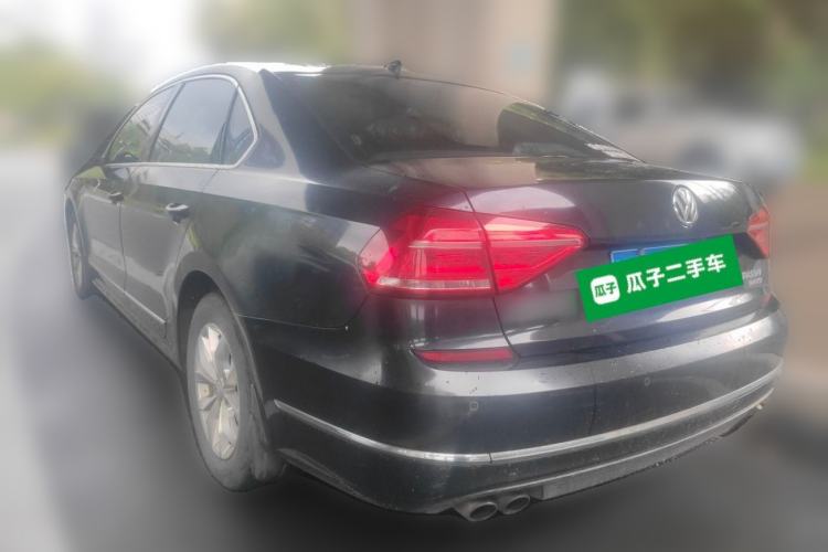 Used Volkswagen Passat 2015 1.8TSI DSG Luxury Edition Rear Left 45 Deg