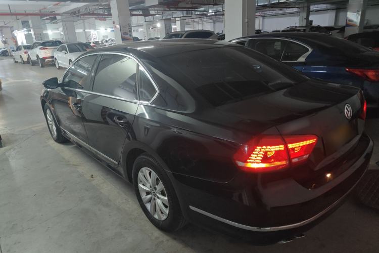 Used Volkswagen Passat 2015 1.8TSI DSG Prestige Edition Rear Left 45 Deg