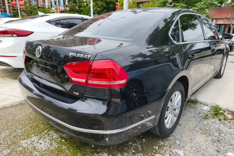 Used Volkswagen Passat 2015 1.8TSI DSG Prestige Edition Rear Right 45 Deg