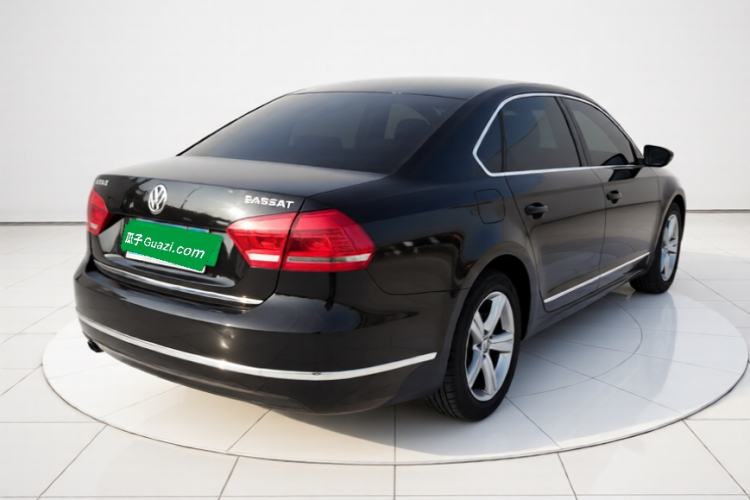 Used Volkswagen Passat 2015 1.8TSI DSG Prestige Edition Rear Right 45 Deg