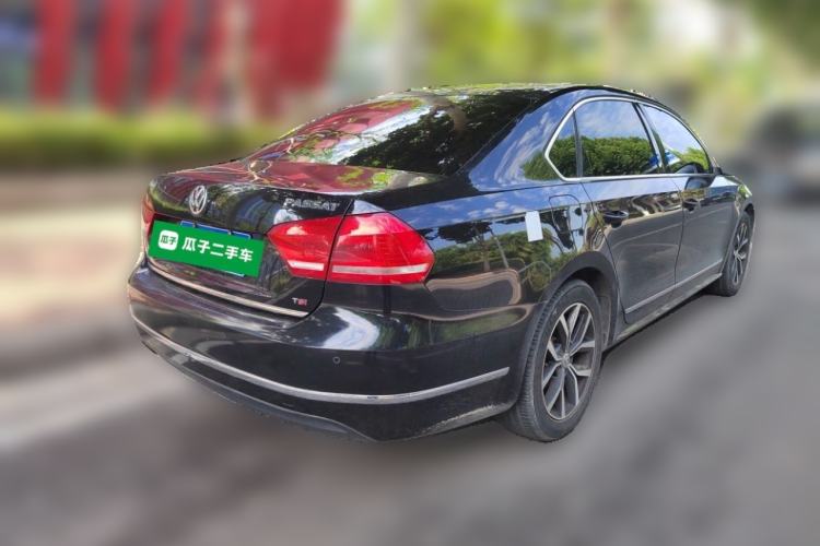 Used Volkswagen Passat 2015 1.8TSI DSG Prestige Edition Rear Right 45 Deg