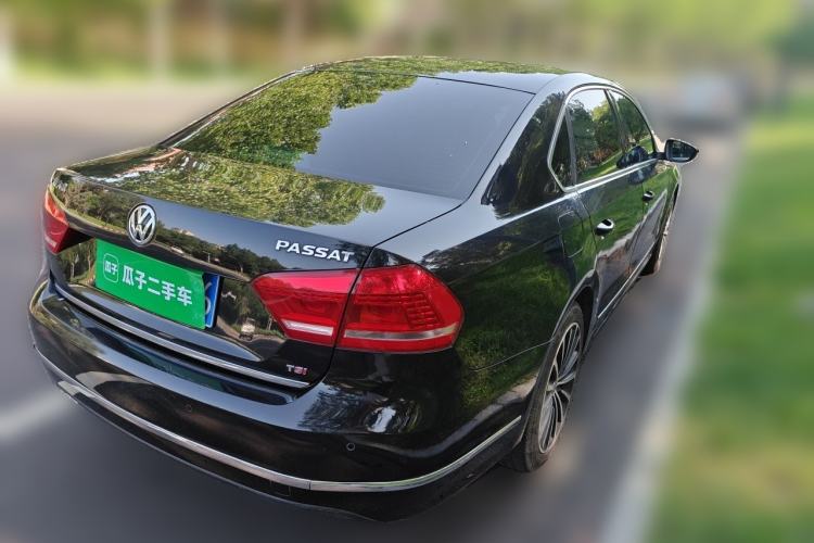 Used Volkswagen Passat 2015 1.8TSI DSG Prestige Edition Rear Right 45 Deg