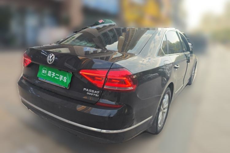 Used Volkswagen Passat 2015 1.8TSI Automatic Prestige Edition Rear Right 45 Deg