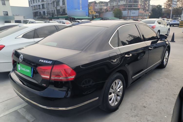 Used Volkswagen Passat 2015 1.8TSI DSG Prestige Edition Rear Right 45 Deg