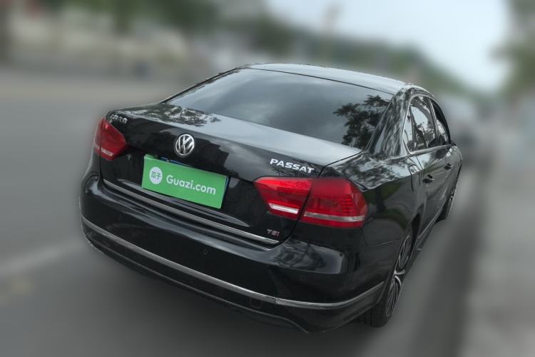Used Volkswagen Passat 2015 1.8TSI DSG Prestige Edition Rear Right 45 Deg