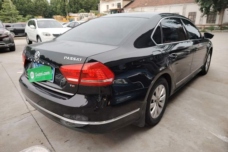 Used Volkswagen Passat 2015 1.8TSI DSG Prestige Edition Rear Right 45 Deg