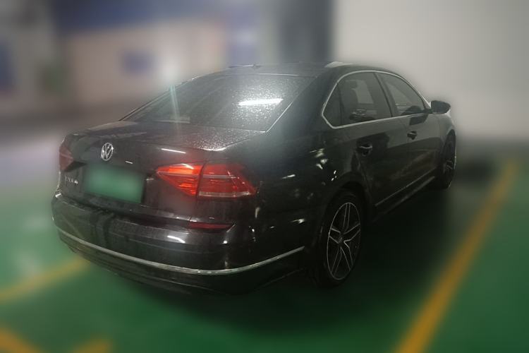 Used Volkswagen Passat 2015 1.8TSI Automatic Prestige Edition Rear Right 45 Deg