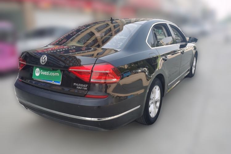 Used Volkswagen Passat  Rear Right 45 Deg