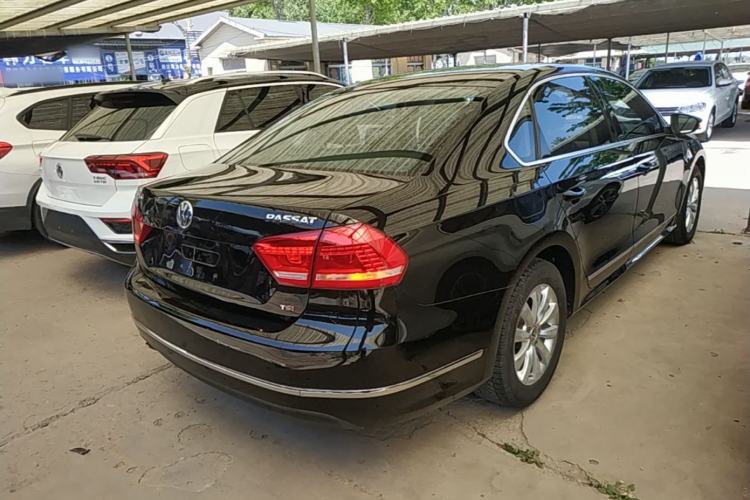 Used Volkswagen Passat 2015 1.8TSI DSG Prestige Edition Rear Right 45 Deg