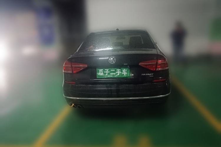 Used Volkswagen Passat 2015 1.8TSI Automatic Prestige Edition Rear