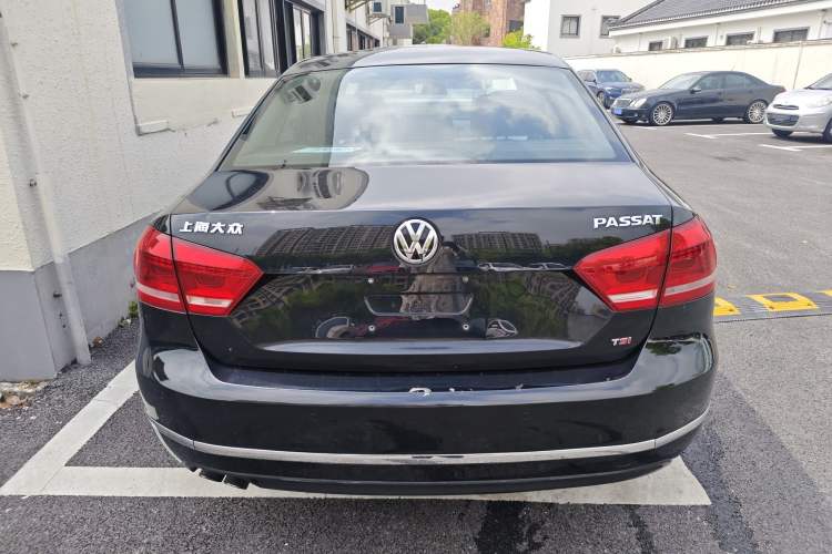 Used Volkswagen Passat 2015 1.8TSI DSG Prestige Edition Rear