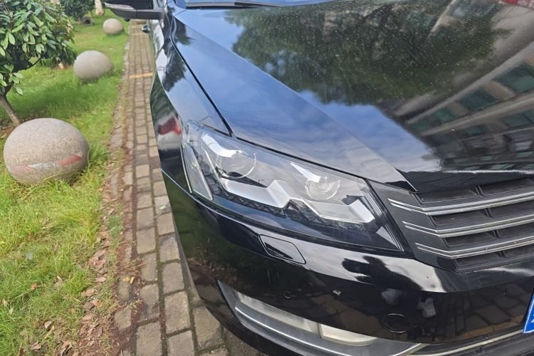 Used Volkswagen Passat 2015 1.8TSI DSG Prestige Edition Right Front Headlight