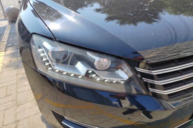 Used Volkswagen Passat 2015 1.8TSI DSG Prestige Edition Right Front Headlight