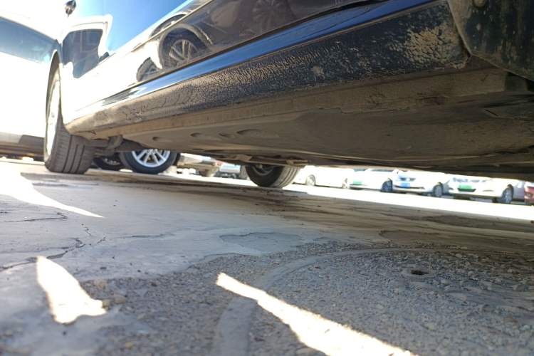 Used Volkswagen Passat 2015 1.8TSI DSG Prestige Edition Right Side Sill