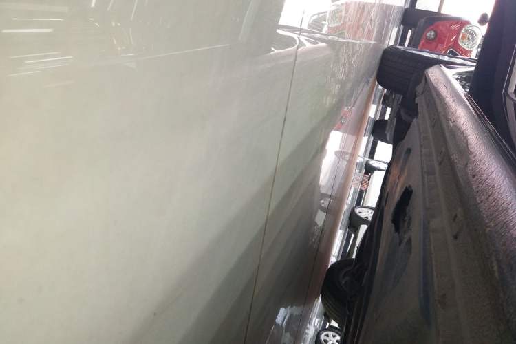 Used Volkswagen Passat 2015 1.4TSI DSG Prestige Edition Right Side Sill