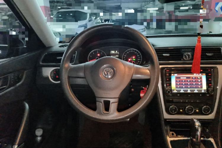 Used Volkswagen Passat 2015 1.4TSI DSG Prestige Edition Steering Wheel