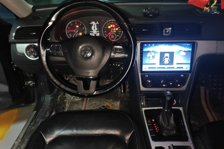 Used Volkswagen Passat 2015 1.8TSI DSG Prestige Edition Steering Wheel