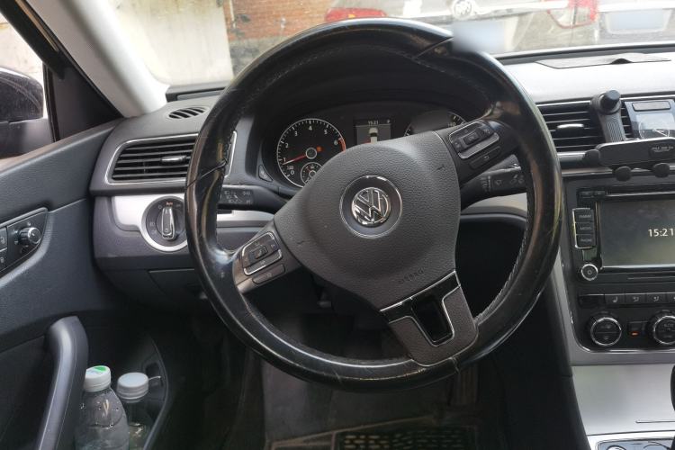 Used Volkswagen Passat 2015 1.8TSI DSG Prestige Edition Steering Wheel