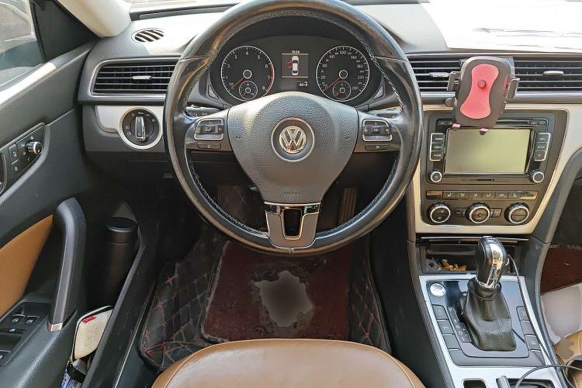 Used Volkswagen Passat 2015 1.8TSI DSG Prestige Edition Steering Wheel