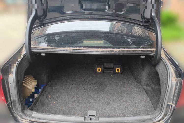 Used Volkswagen Passat 2015 1.8TSI DSG Prestige Edition Trunk