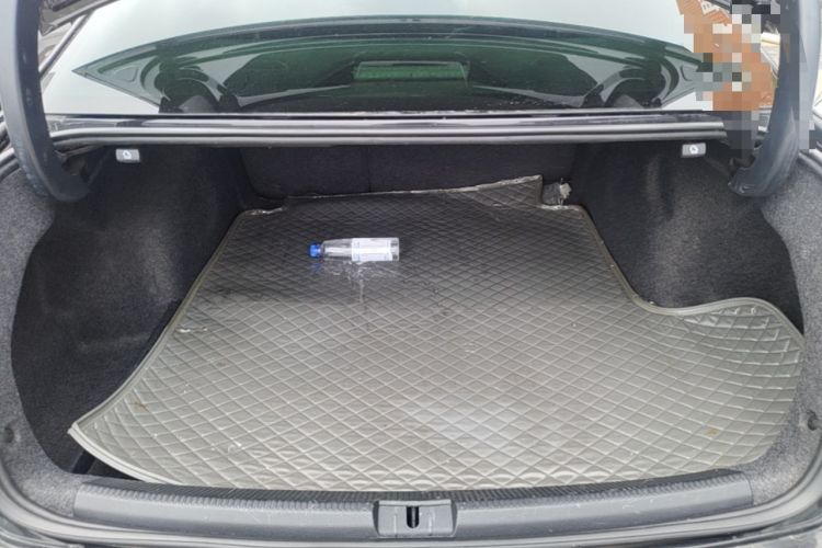 Used Volkswagen Passat 2015 1.8TSI DSG Prestige Edition Trunk