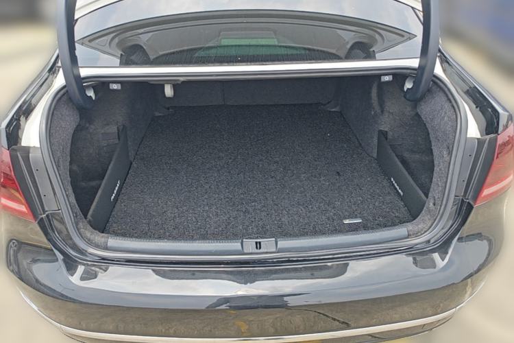 Used Volkswagen Passat 2015 2.0 TSI DSG Prestige Edition Trunk