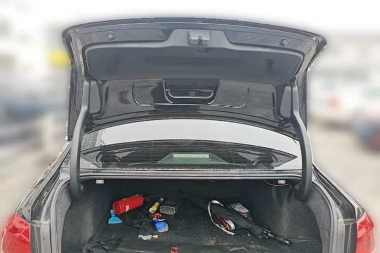 Used Volkswagen Passat 2015 1.8TSI DSG Prestige Edition Trunk