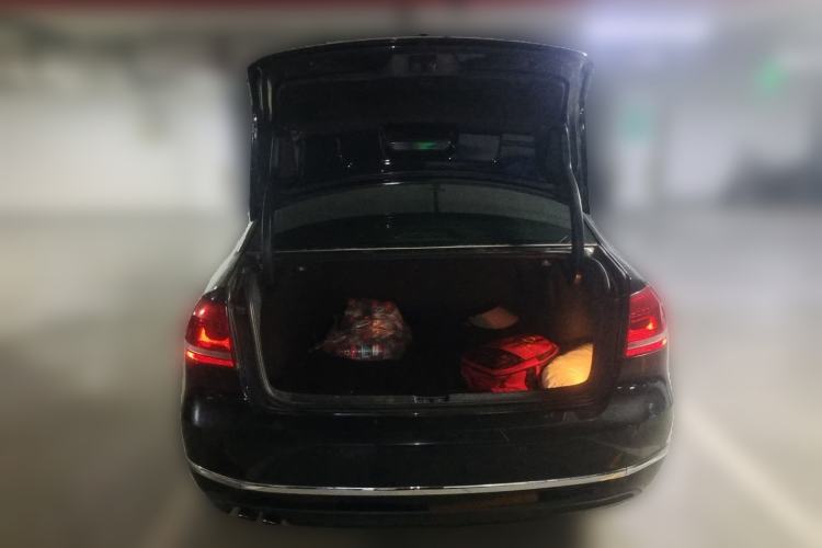 Used Volkswagen Passat 2015 1.8TSI DSG Prestige Edition Trunk